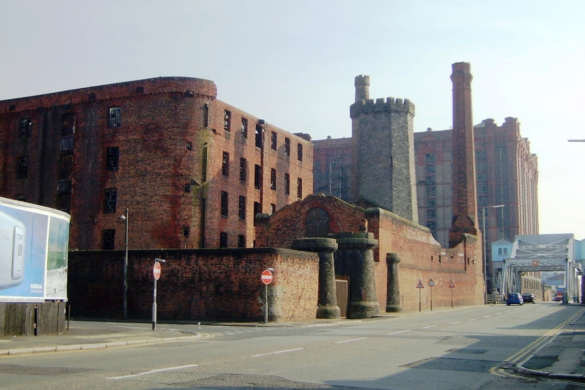 Liverpool-dock-road