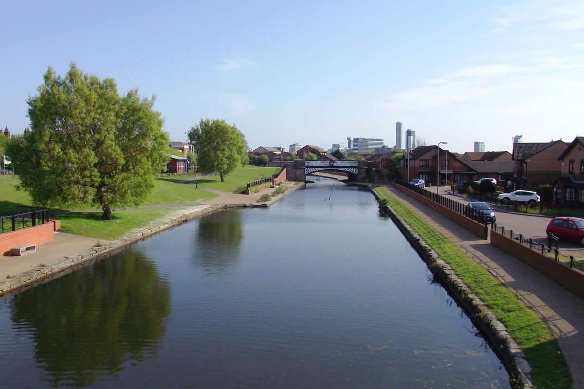 Leeds to Liverpool canal